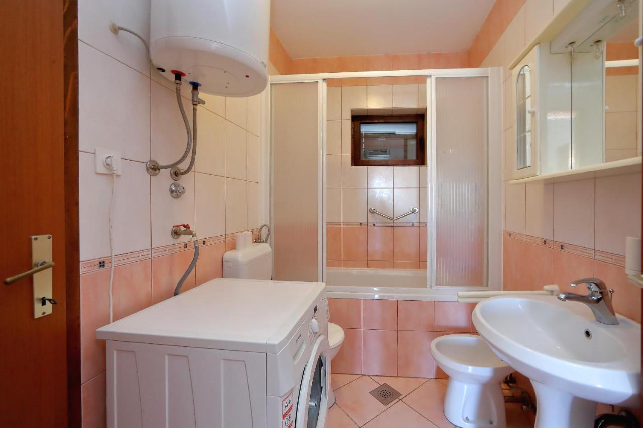 Apartmani Bruno Bibinje Luaran gambar