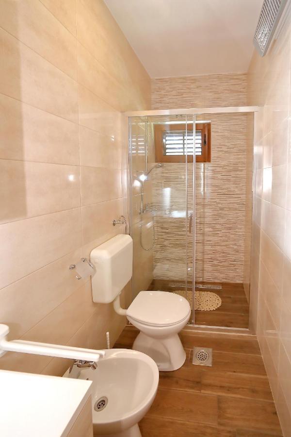 Apartmani Bruno Bibinje Luaran gambar